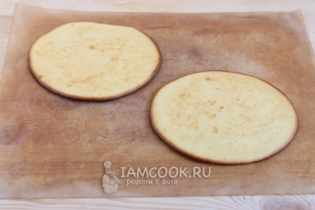 Испечь коржи