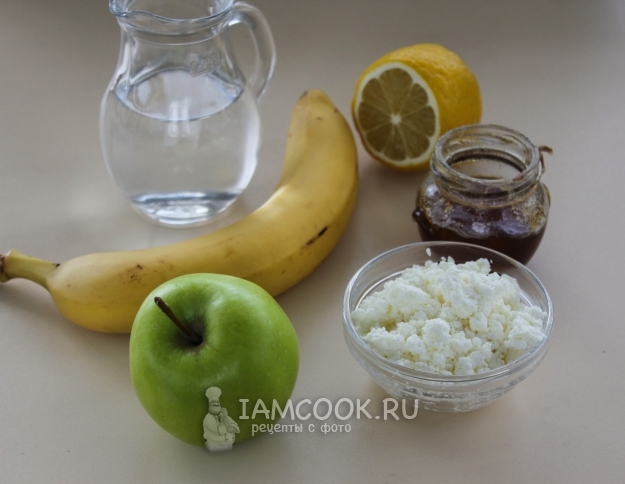 Ингредиенты для смузи с яблоком и творогом