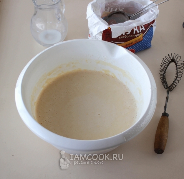 Размешать тесто