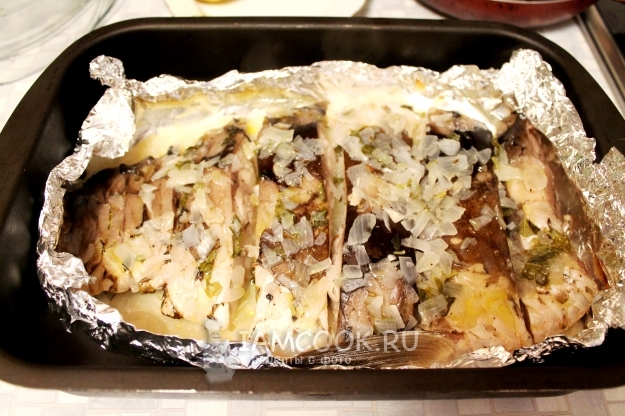 Запечь рыбу в духовке