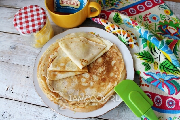 Рецепт тонких блинов с дырочками на дрожжах
