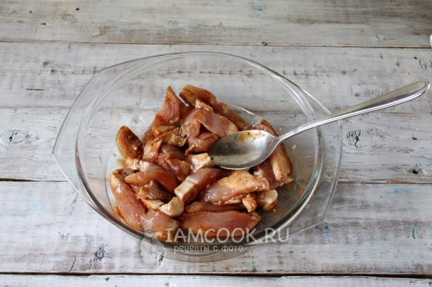 Замариновать мясо