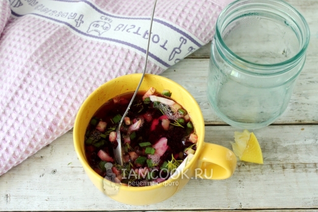 Влить воду с соком лимона