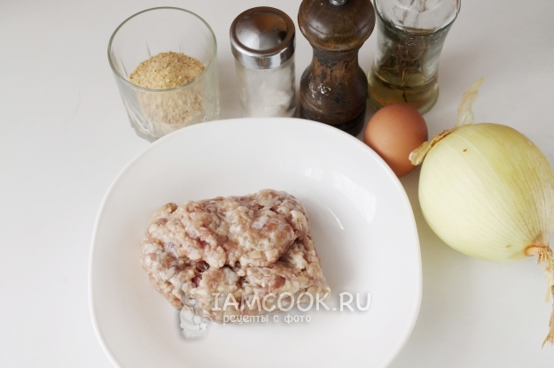 Ингредиенты для куриных котлет в пароварке