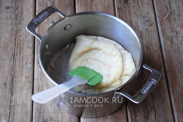 Заварить тесто