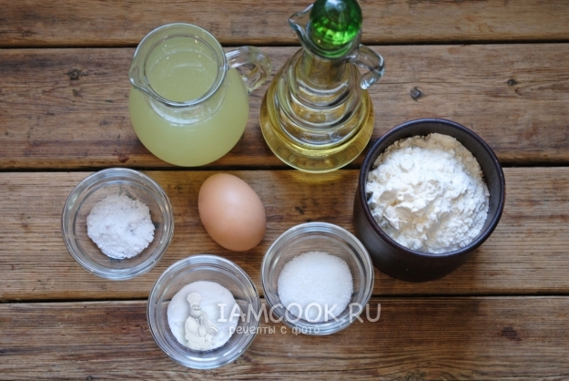 Ингредиенты для хлеба на сковороде без дрожжей