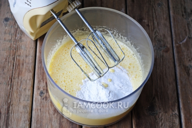 Всыпать муку