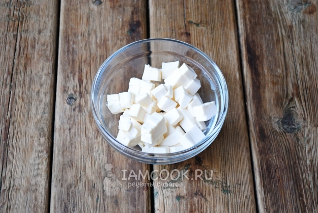 Порезать плавленный сыр