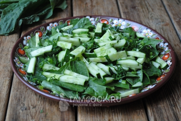 Положить огурцы