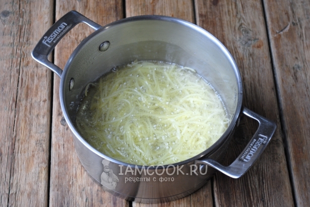 Пожарить картофель
