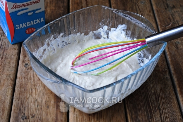 Размешать тесто