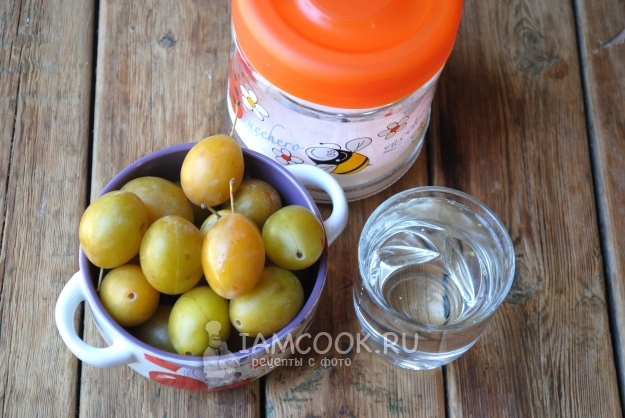 Ингредиенты для компота из желтой сливы на зиму