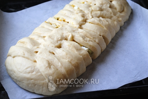 Соединить края теста