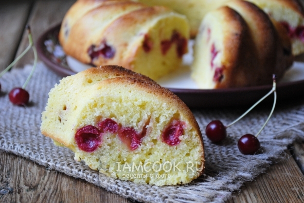 Рецепт манника с вишней на кефире