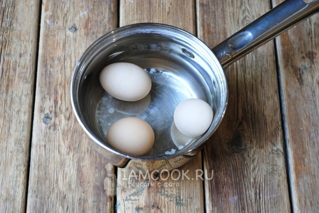 Сварить яйца