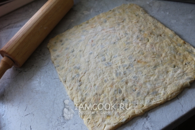 Раскатать тесто