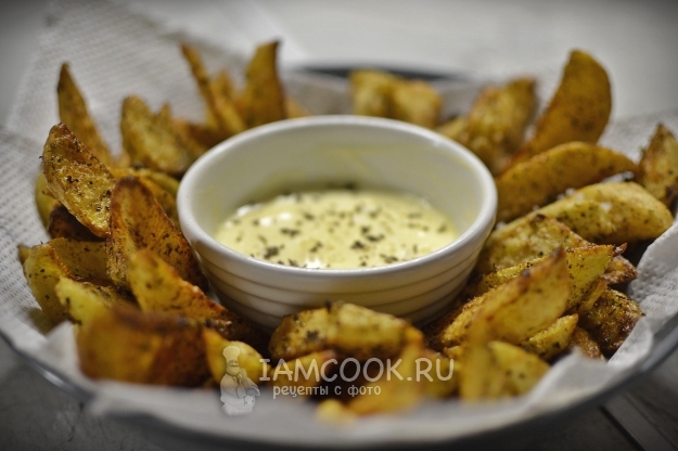 Рецепт картофеля во фритюре с сырным соусом