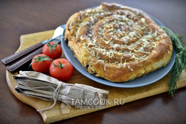 Готовый турецкий бёрек из слоеного теста