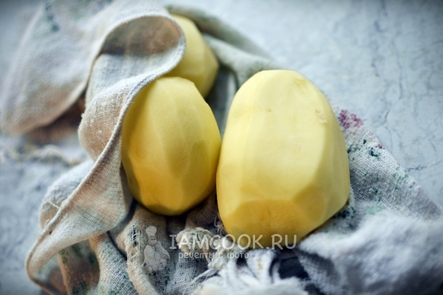 Почистить и помыть картофель