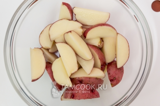 Порезать картофель