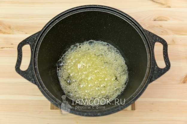Обжарить чеснок