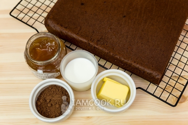 Ингредиенты для торта на кефире с джемом и глазурью