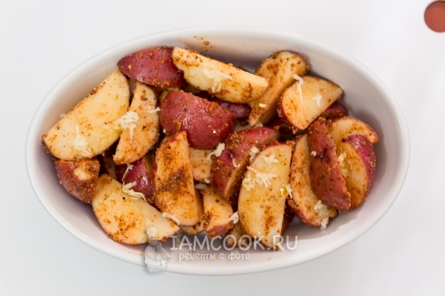 Положить чеснок