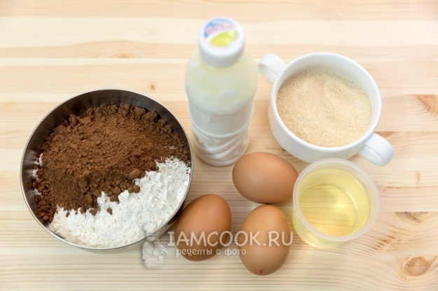 Ингредиенты для бисквитного коржа на кефире