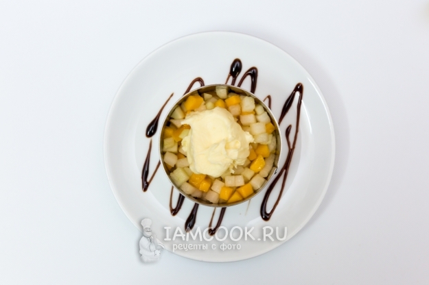 Рецепт легкого фруктового десерта с маскарпоне