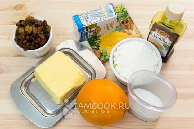 Ингредиенты для творожного кулича на сухих дрожжах