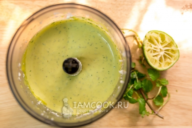 Рецепт сливочного соуса с авокадо и мятой