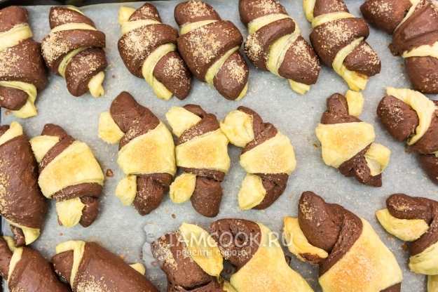 Рецепт круассанов из слоеного и дрожжевого теста