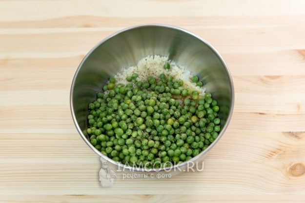 Положить горох