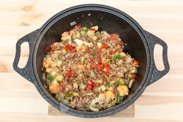 Фото гречки с жареными овощами