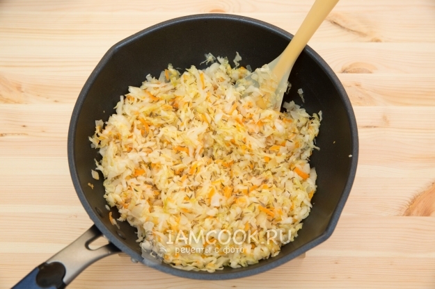 Обжарить капусту