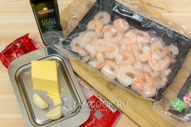 Ингредиенты для спагетти с креветками и чесноком