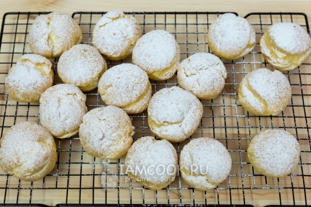 Рецепт заварных пирожных со взбитыми сливками