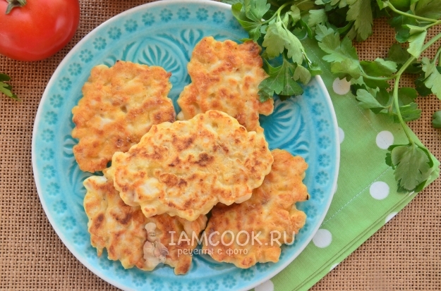 Фото оладий из куриной грудки с крахмалом