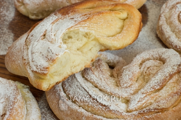 Фото постных плюшек с сахаром