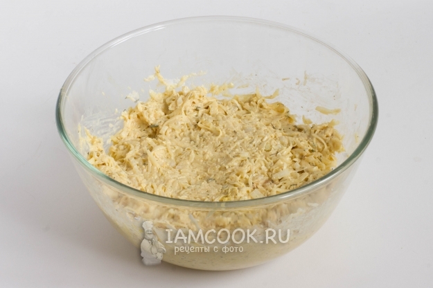 Размешать картофельную массу