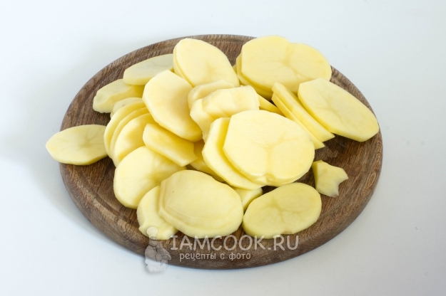 Порезать картофель