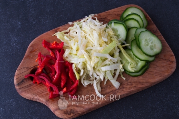 Порезать овощи