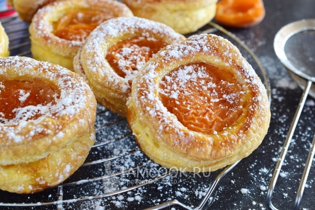 Рецепт абрикосовых слоек