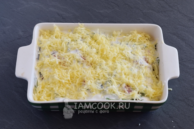 Посыпать сыром