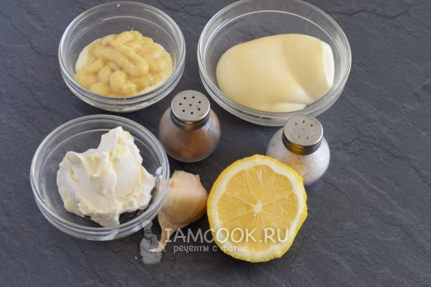 Ингредиенты для белого соуса для пиццы