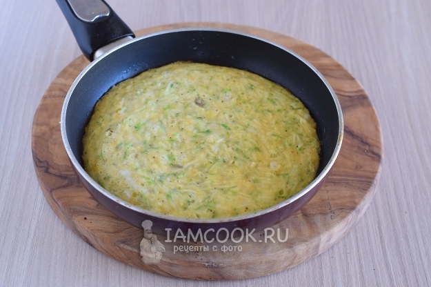 Пожарить омлет