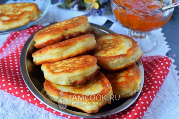 Фото классических оладий на кефире