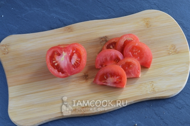 Порезать помидор
