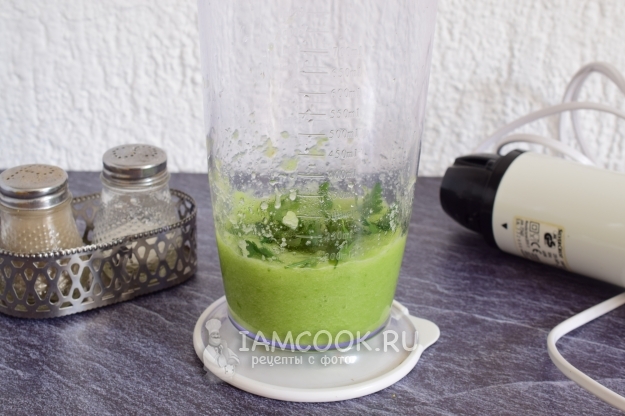 Всыпать соль и перец