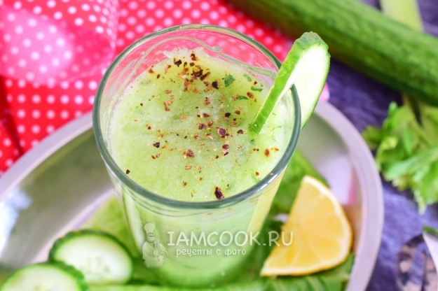 Рецепт смузи из огурцов и сельдерея